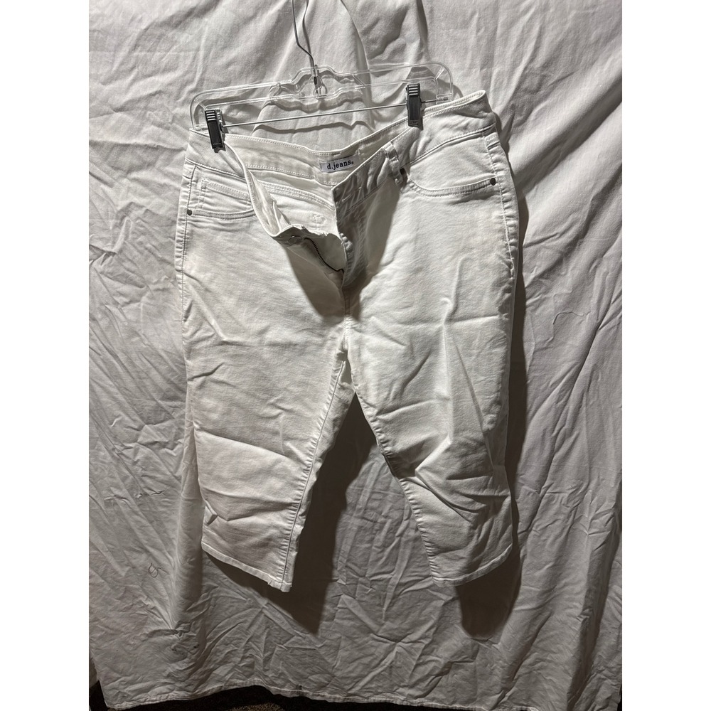 d.jeans Womens White Denim Capri Pants Size 16 Stretch Cropped Jeans Embroidered